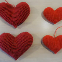 Hæklet hjerte - Øverst hjerte 2, nederst hjerte 1